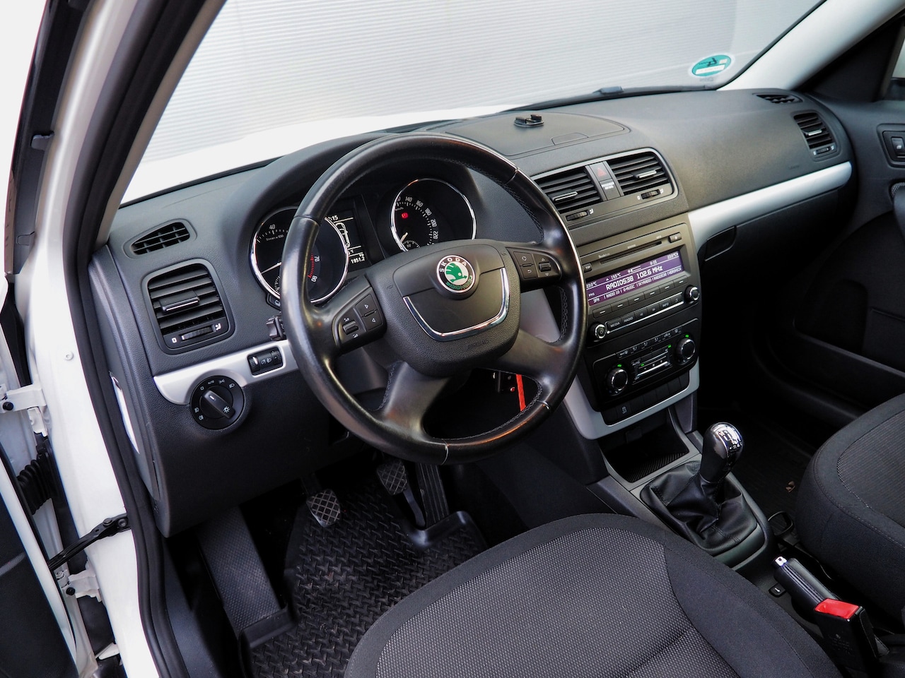 Skoda Yeti - 1.2 TSI Ambition AIRCO CRUISE LM VELGEN
