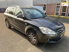 Kia Cee'd Sporty Wagon - 1.4 All Stars airco boekjes nap