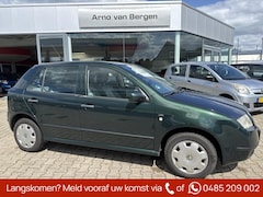 Skoda Fabia - 1.4-16V Comfort, AUTOMAAT, airco, cruisecontrol, nieuwe APK