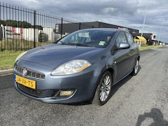 Fiat Bravo - 1.4 NIEUWE APK - AIRCO