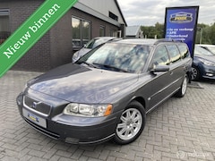 Volvo V70 - 2.4 Momentum Sport