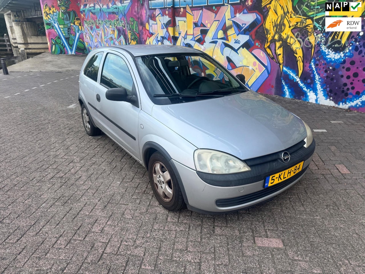Opel Corsa - 1.2-16V hele stapel facturen aanwezig elektrische ramen apk mei 2026 - AutoWereld.nl
