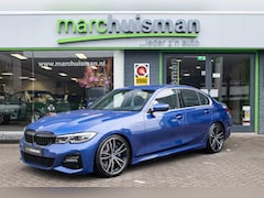 BMW 3-serie - 330i High Executive M Sport / LEDER / 19 INCH / HEAD UP