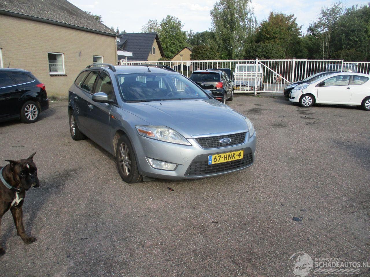 Ford Mondeo Wagon - 2.0-16V Trend 2.0-16V Trend - AutoWereld.nl