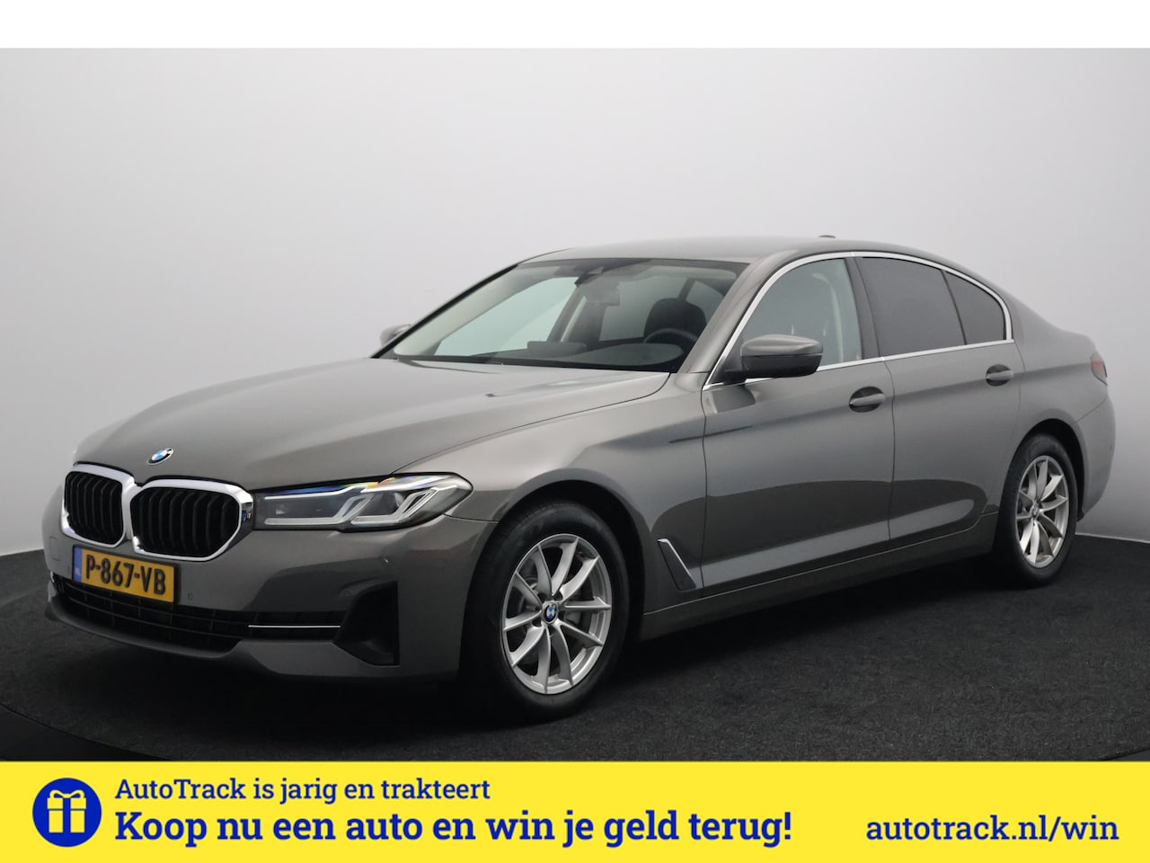 BMW 5-serie - 520d xDrive Business Edition Plus | Camera | Bmw Laser Koplampen | NL Auto - AutoWereld.nl