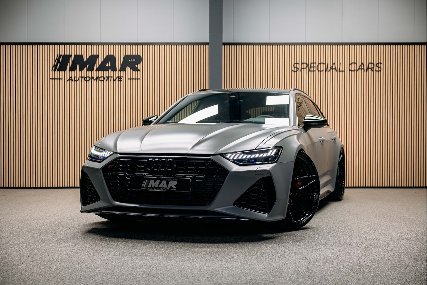 Audi RS6 - Avant RS 6 TFSI quattro Super dikke RS6 beton grijs matte, 23 inch Vossen HF7 unieke samen - AutoWereld.nl