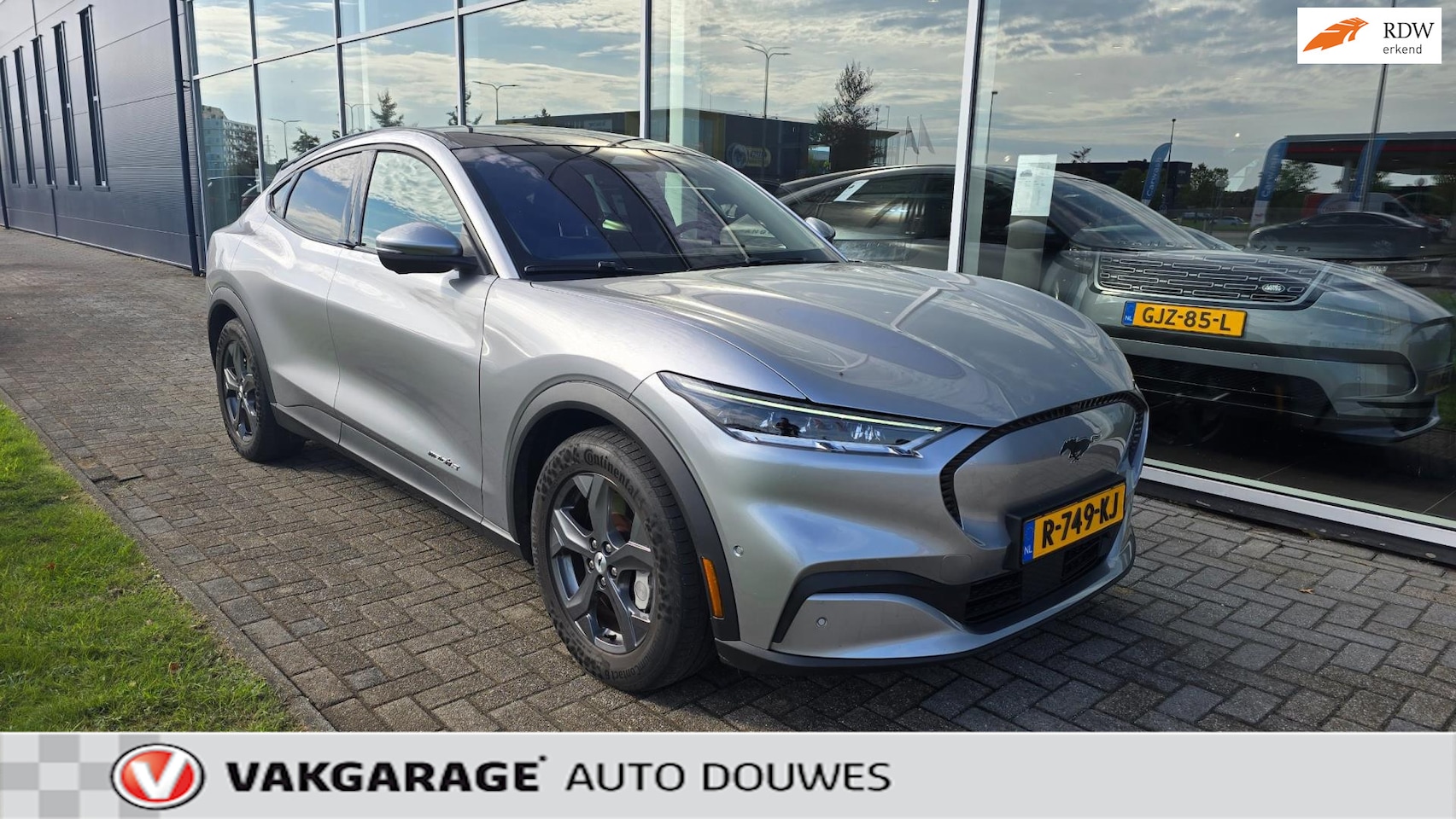 Ford Mustang Mach-E - RWD 75 kWh |NAP |1e eigenaar |Pano|B&O|BTW |Bomvol - AutoWereld.nl