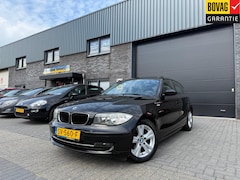 BMW 1-serie - 116i High Executive | 12MND GARANTIE | SCHUIFDAK | AIRCO | NAVI | STOELVERWARMING | LMV |