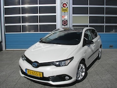 Toyota Auris - 1.8 Hybrid Black Edition 33.890 km nl-auto