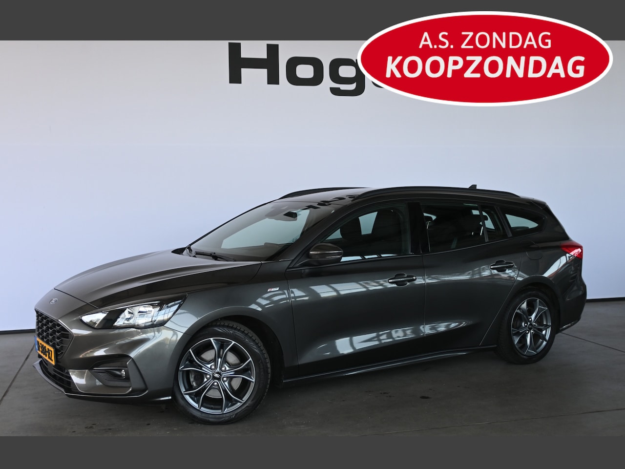Ford Focus Wagon - 1.0 EcoBoost ST Line Business Navigatie Cruise control Airco Trekhaak PDC Goed Onderhouden - AutoWereld.nl