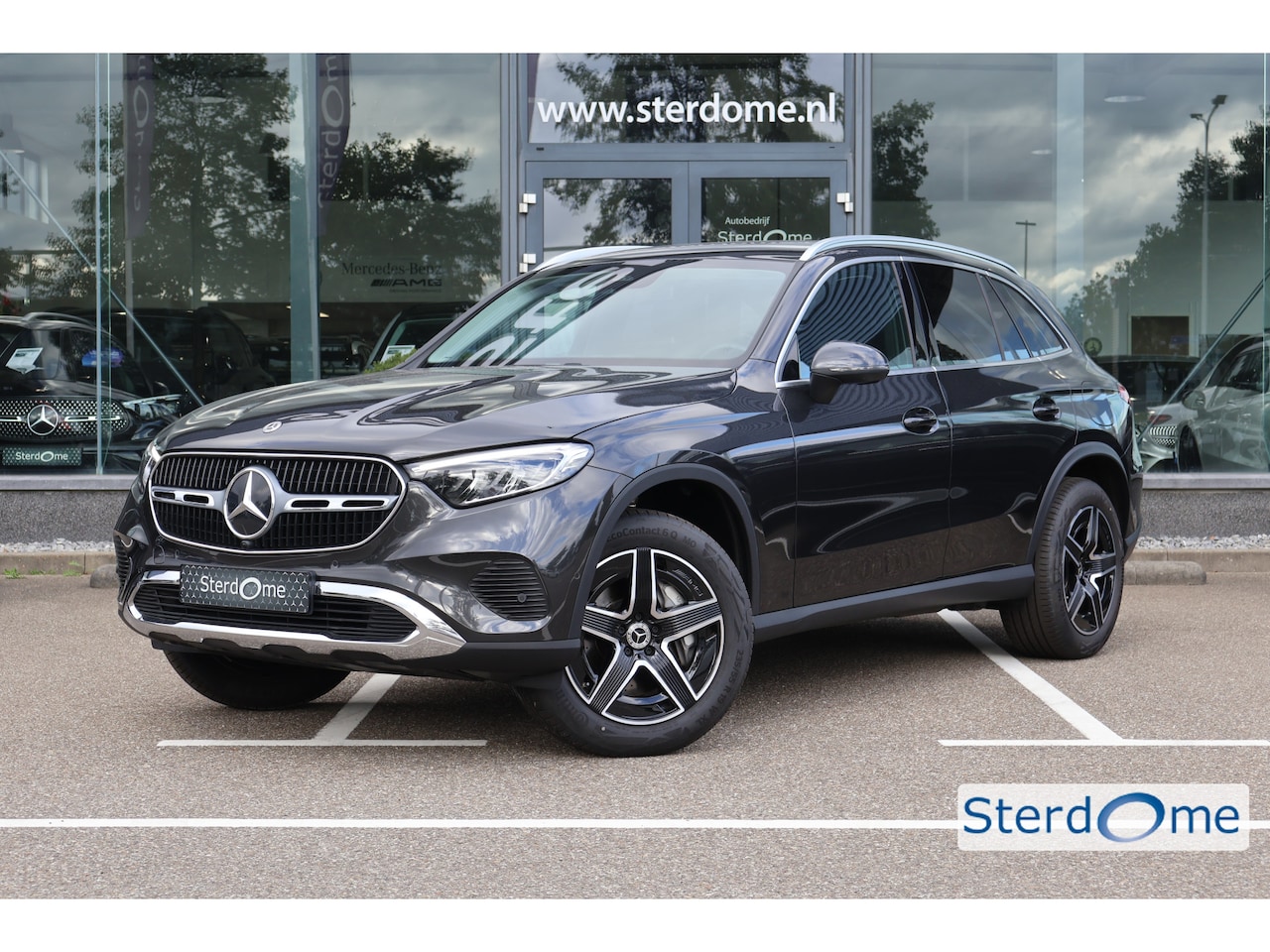 Mercedes-Benz GLC-klasse - 300e 4MATIC AVANTGARDE line l MBUX l Niveau Regeling l LED adaptief l Sfeerverlichting l E - AutoWereld.nl