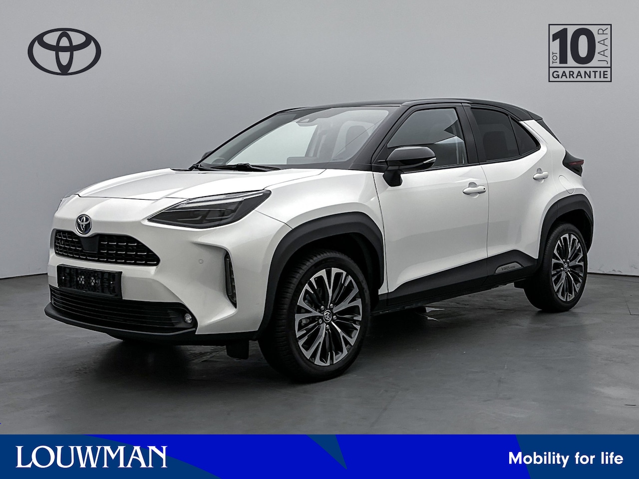 Toyota Yaris Cross - 1.5 Hybrid Executive | Panoramadak | Trekhaak | Blindspot | Stoelverwarming | PDC voor en - AutoWereld.nl