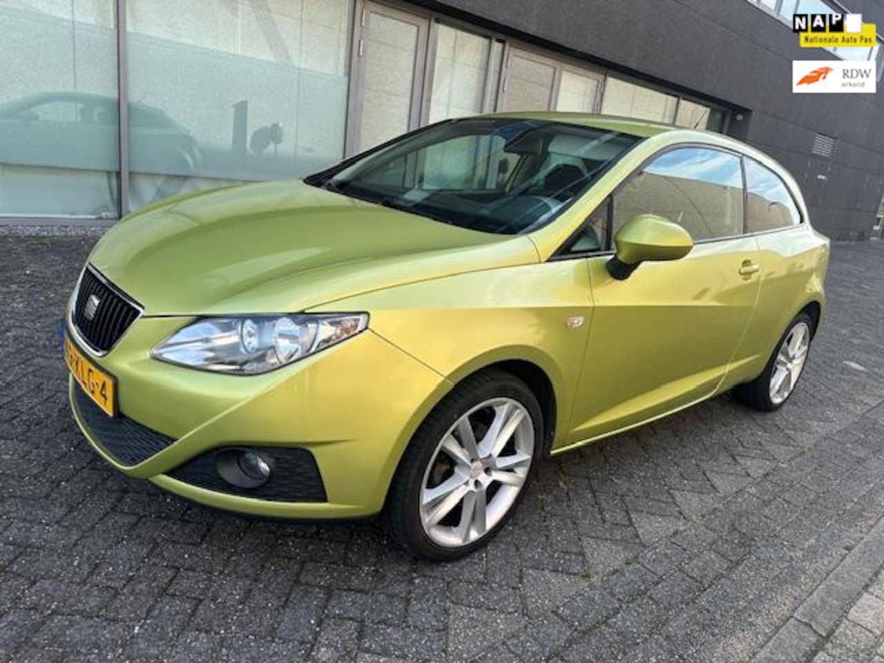 SEAT Ibiza SC - 1.4 Sport AIRCO BJ 1-2010 APK 6-2026 - AutoWereld.nl