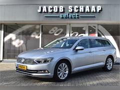 Volkswagen Passat Variant - 1.4 TSI Highline Business R Automaat / Navigatie / Camera / 17" LM / Carplay / Clima / Sto