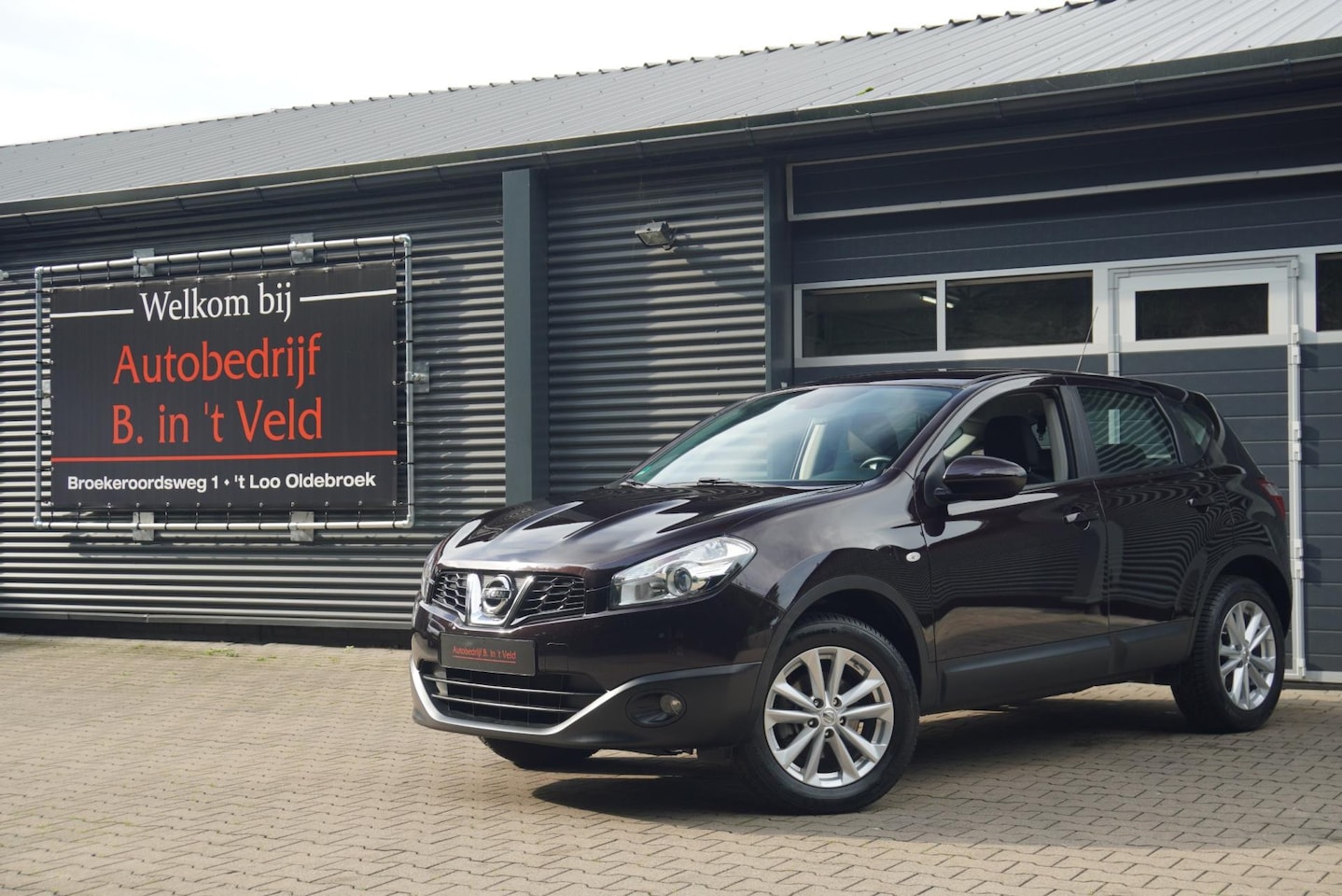 Nissan Qashqai - 2.0 Acenta NAVI CAMERA CLIMA CRUISE 17" WEINIG KM! - AutoWereld.nl