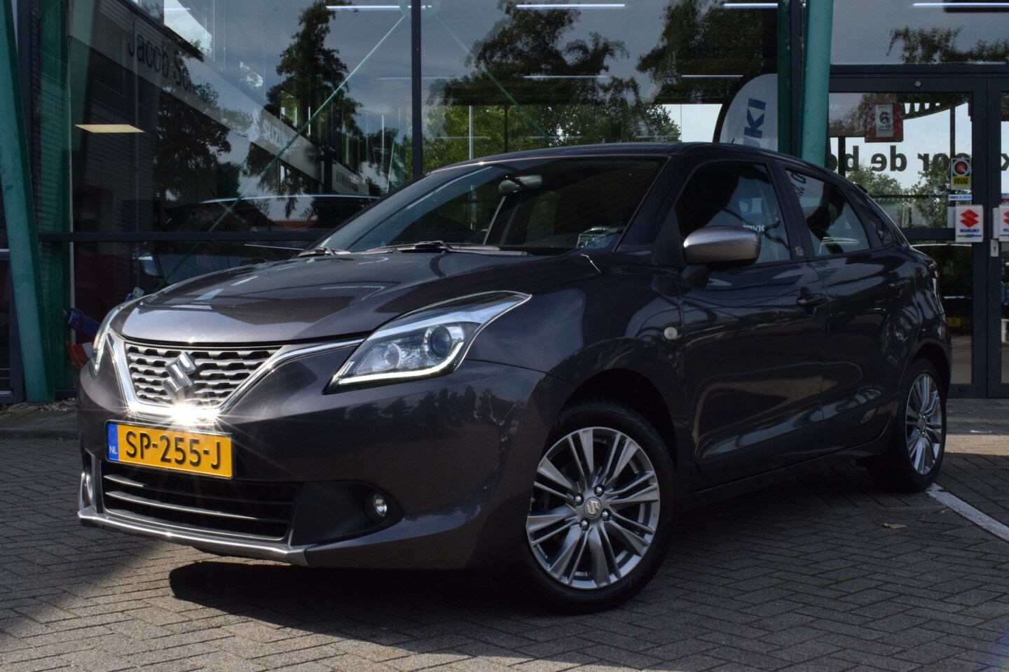 Suzuki Baleno - 1.2 Rhino 90pk | Parkeersensoren | NL-Auto | Airco | - AutoWereld.nl