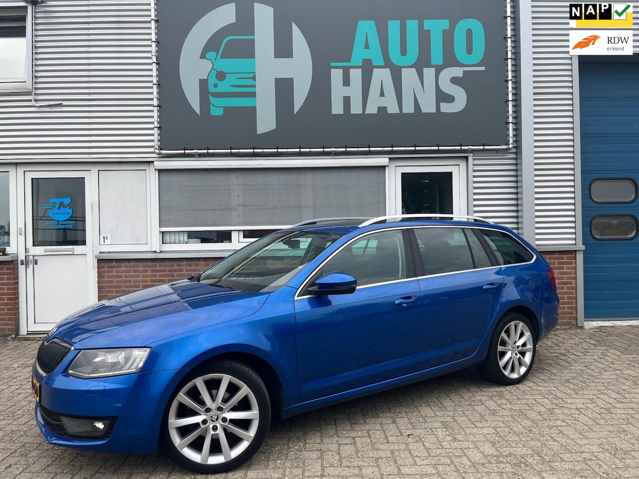 Skoda Octavia Combi - 1.2 TSI Greentech Elegance Businessline | orig NL. | dealeronderhouden - AutoWereld.nl