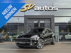 Porsche Macan - 2.0 T 252pk Panoramadak Luchtvering 18-weg Adaptieve Sportstoelen Trekhaak elektrisch 21"