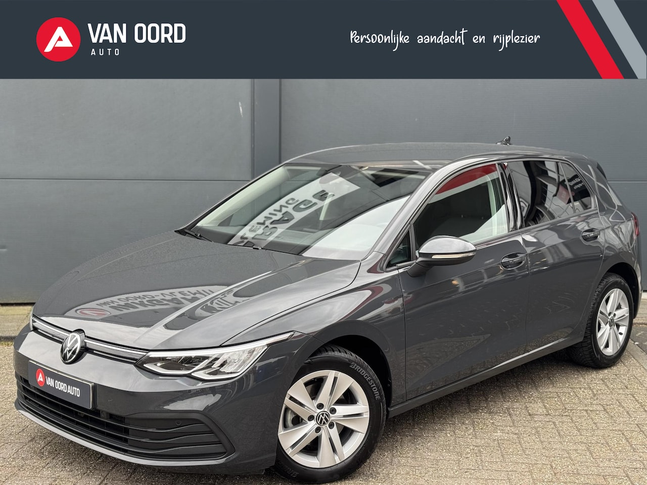 Volkswagen Golf - 1.0 TSI Life / Geen Import / 100 % Onderhoud - AutoWereld.nl