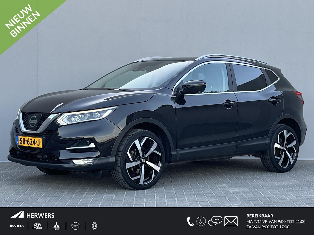 Nissan Qashqai - 1.2 Tekna / Automaat / 100% Dealeronderhouden / Trekhaak / Navigatie full map / Panoramada - AutoWereld.nl