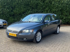 Volvo V50 - 2.4 Summum Aut. APK t/m 19-09-2026