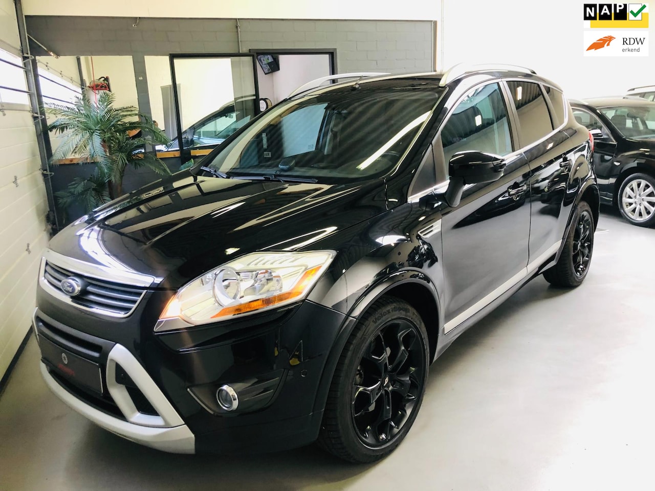 Ford Kuga - 2.5 20V ST/CRUISE/CARPLAY/LEER - AutoWereld.nl