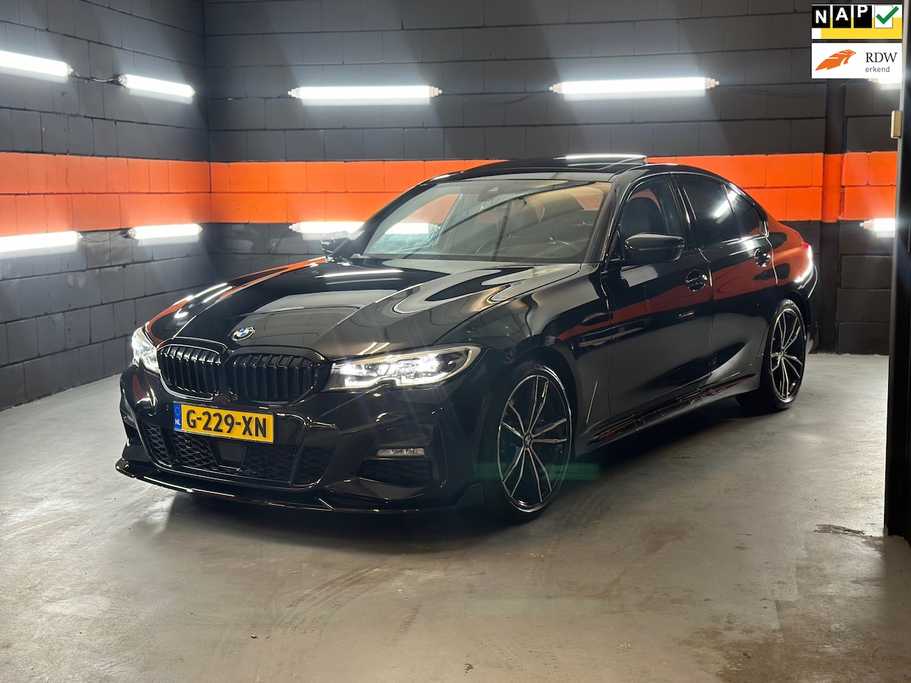 BMW 3-serie - 330i High Executive Edition | M SPORT | DEALERONDERHOUDEN |PARKEERASSISTENT |ZELFPARKEREN - AutoWereld.nl
