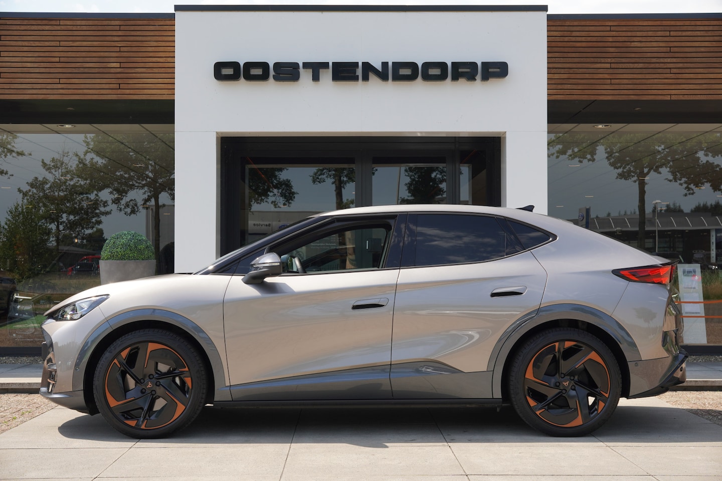 CUPRA Tavascan - Endurance 82 kWh/286pk|2024|Panoramadak|21"LMV|Head-up|El.stoelen+Memory|Cruise+ACC|Sennhe - AutoWereld.nl