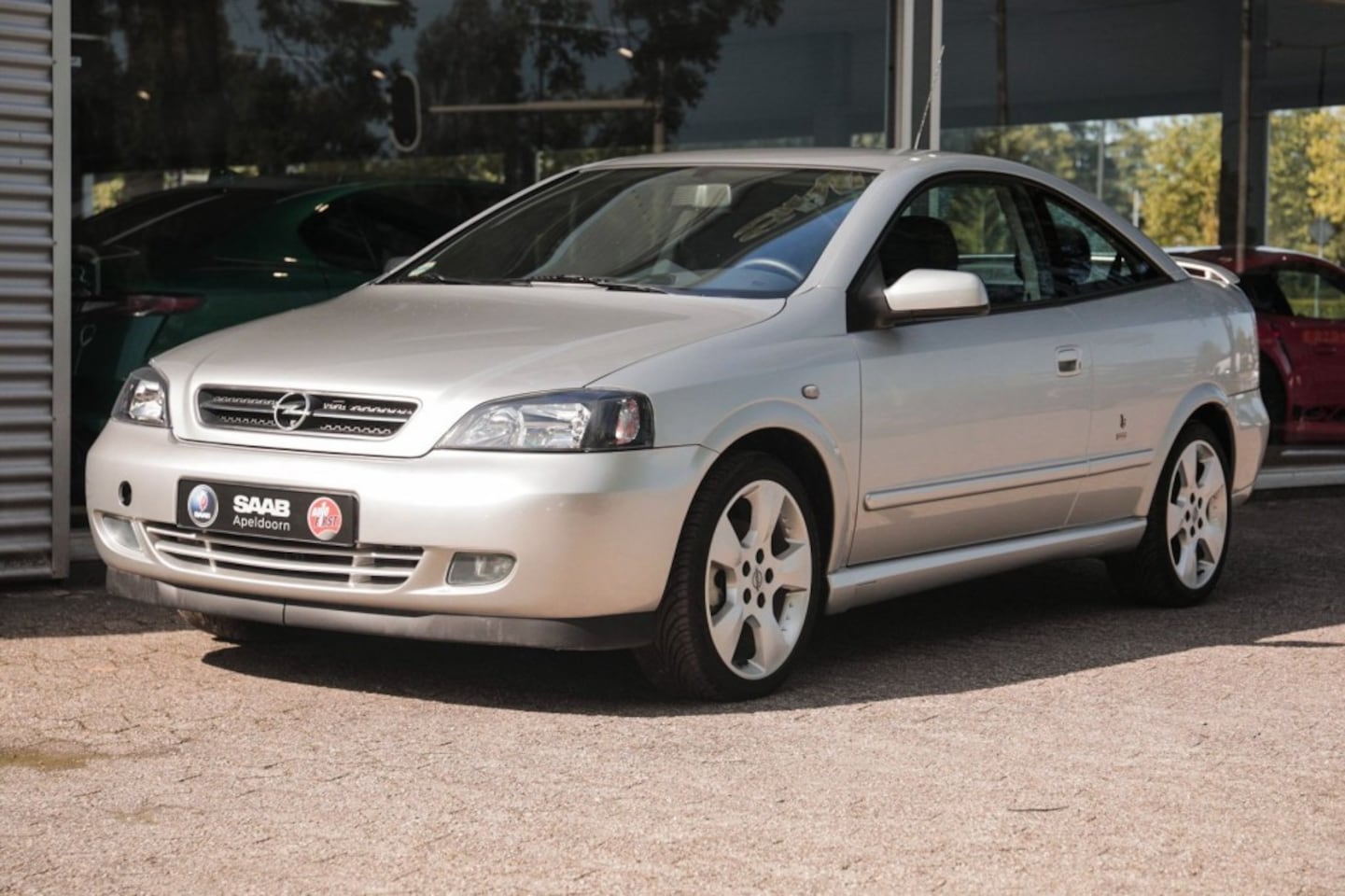 Opel Astra Coupé - Coupé Bertoné 2.2i 16V Nieuw! 001.916 kilometer - AutoWereld.nl