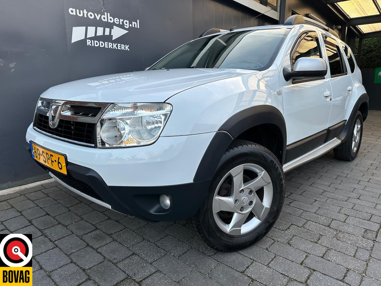 Dacia Duster - 1.6 Aniversare Airco | All-season | APK nieuw | - AutoWereld.nl