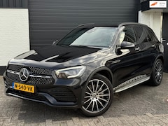 Mercedes-Benz GLC-klasse - 200 4MATIC Premium Plus GLC 200 4MATIC | AMG | Burmester | Panoramadak | Luchtvering | 360