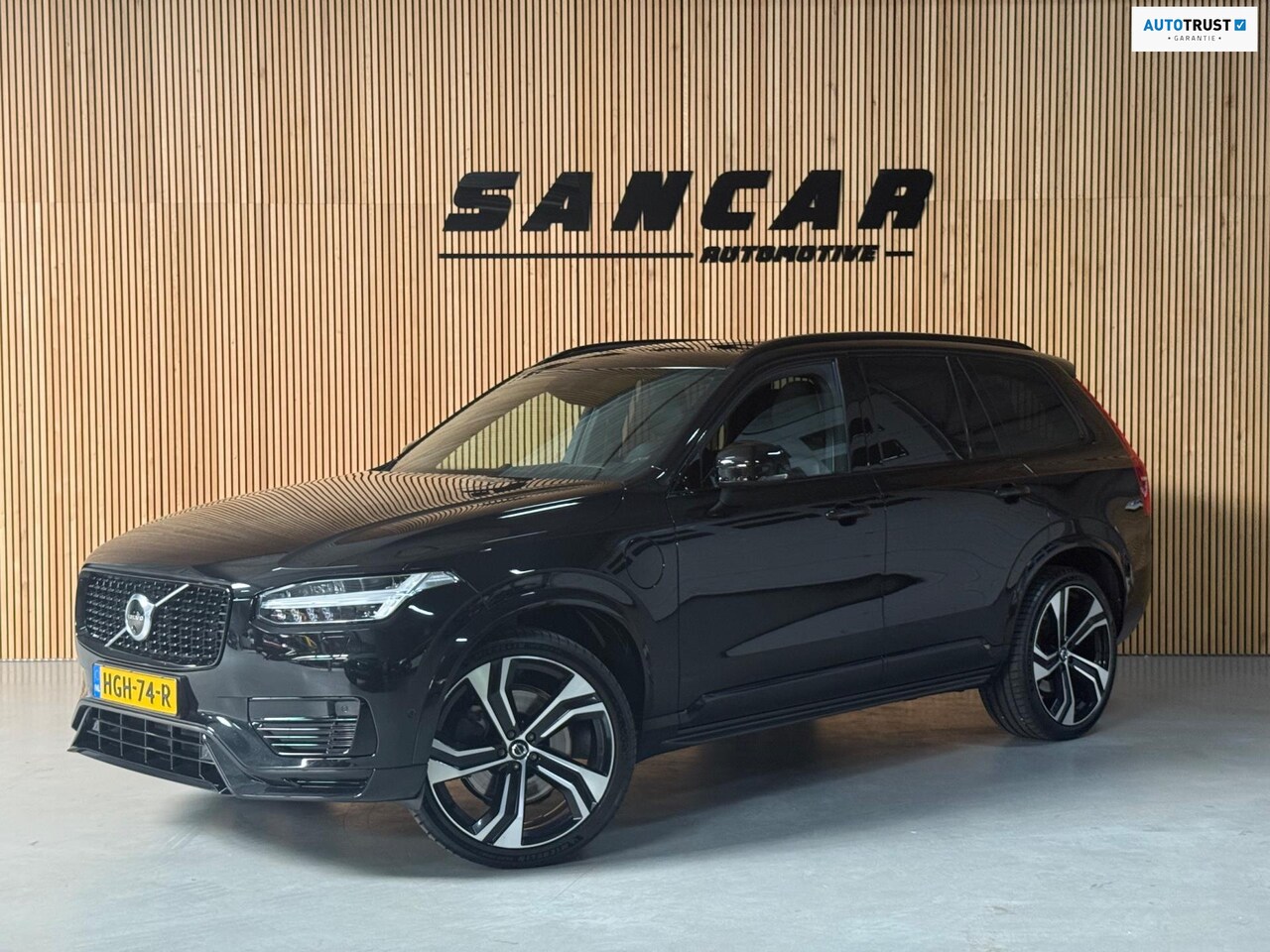 Volvo XC90 - Volvo XC90 2.0 T8 Recharge AWD R-Design B&W|PANO|LUCHTVERING|TREKHAAK|HUD|22 INCH LMV - AutoWereld.nl