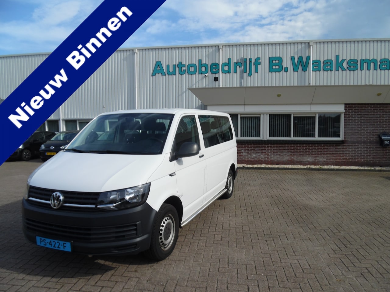Volkswagen Transporter Kombi - 2.0 TDI L1H1 BTW Auto - AutoWereld.nl