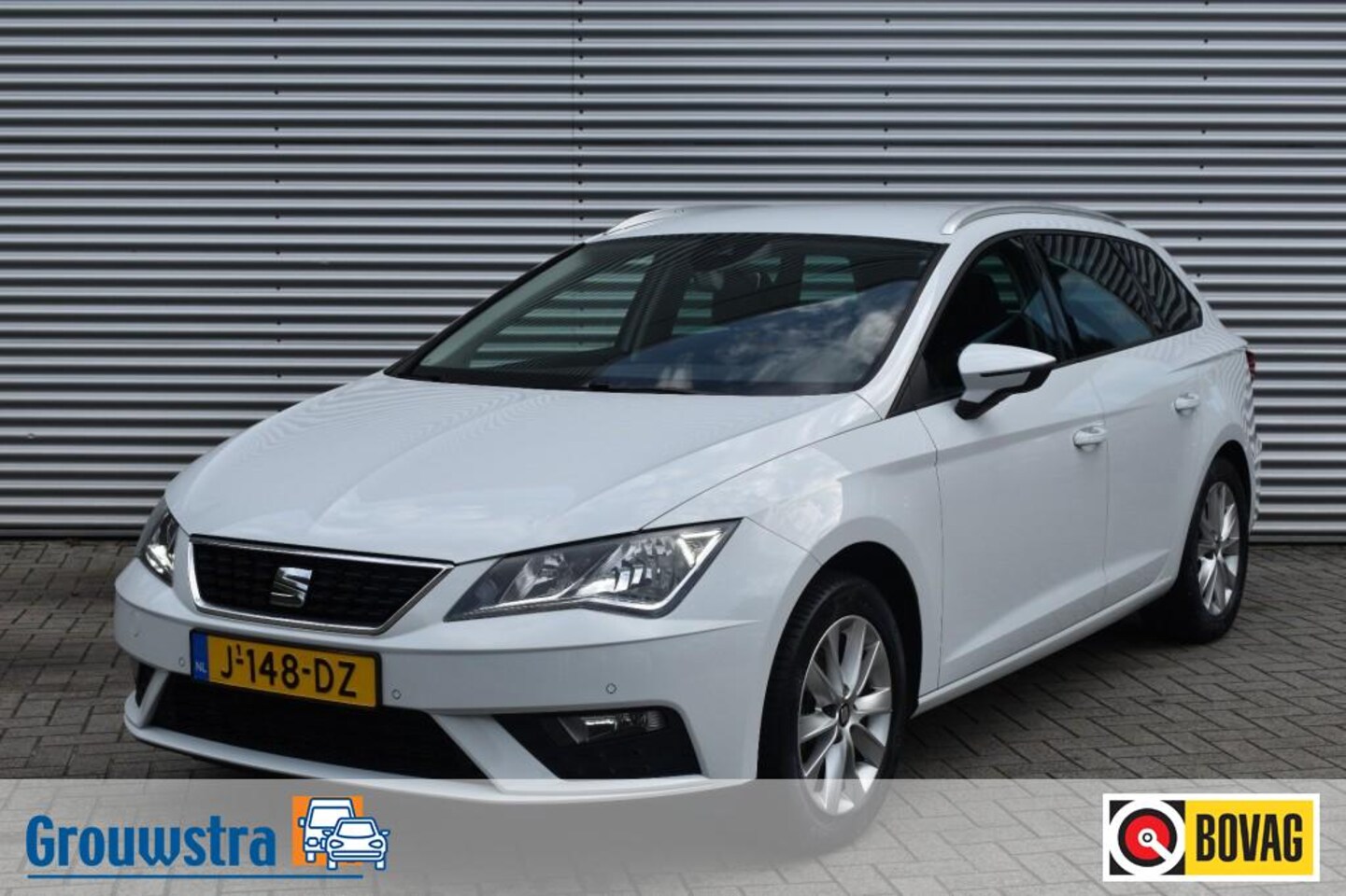 SEAT Leon - ST 1.0 TSI STYLE ULTIMATE ED. / KEYLESS / P.CAM / TREKHAAK - AutoWereld.nl