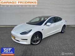 Tesla Model 3 - Long Range AWD 75 kWh | Autopilot |