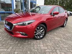 Mazda 3 - 3 2.0 SkyActiv-G 120 GT-M | Navigatie, Keyless, Head-Up Display, Parkeersensoren + Camera,