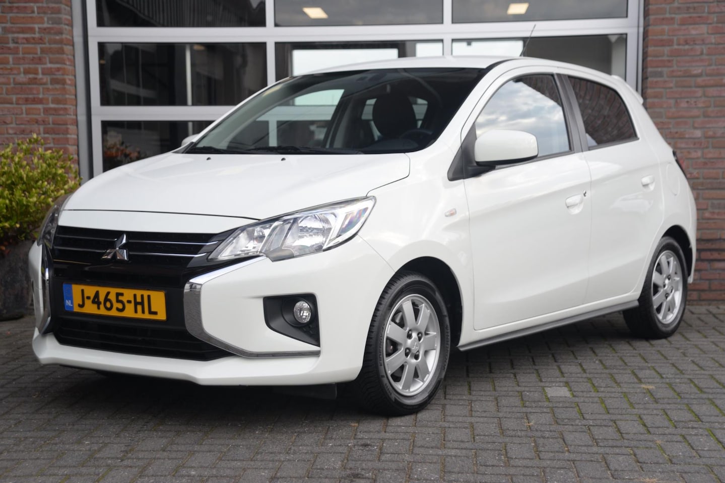 Mitsubishi Space Star - 1.2 Active | Automaat | 1e Eigenaar | - AutoWereld.nl