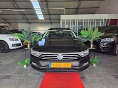 Volkswagen Passat - 1.6 TDI DSG SEDAN HIGHLINE PANORAMA 2015