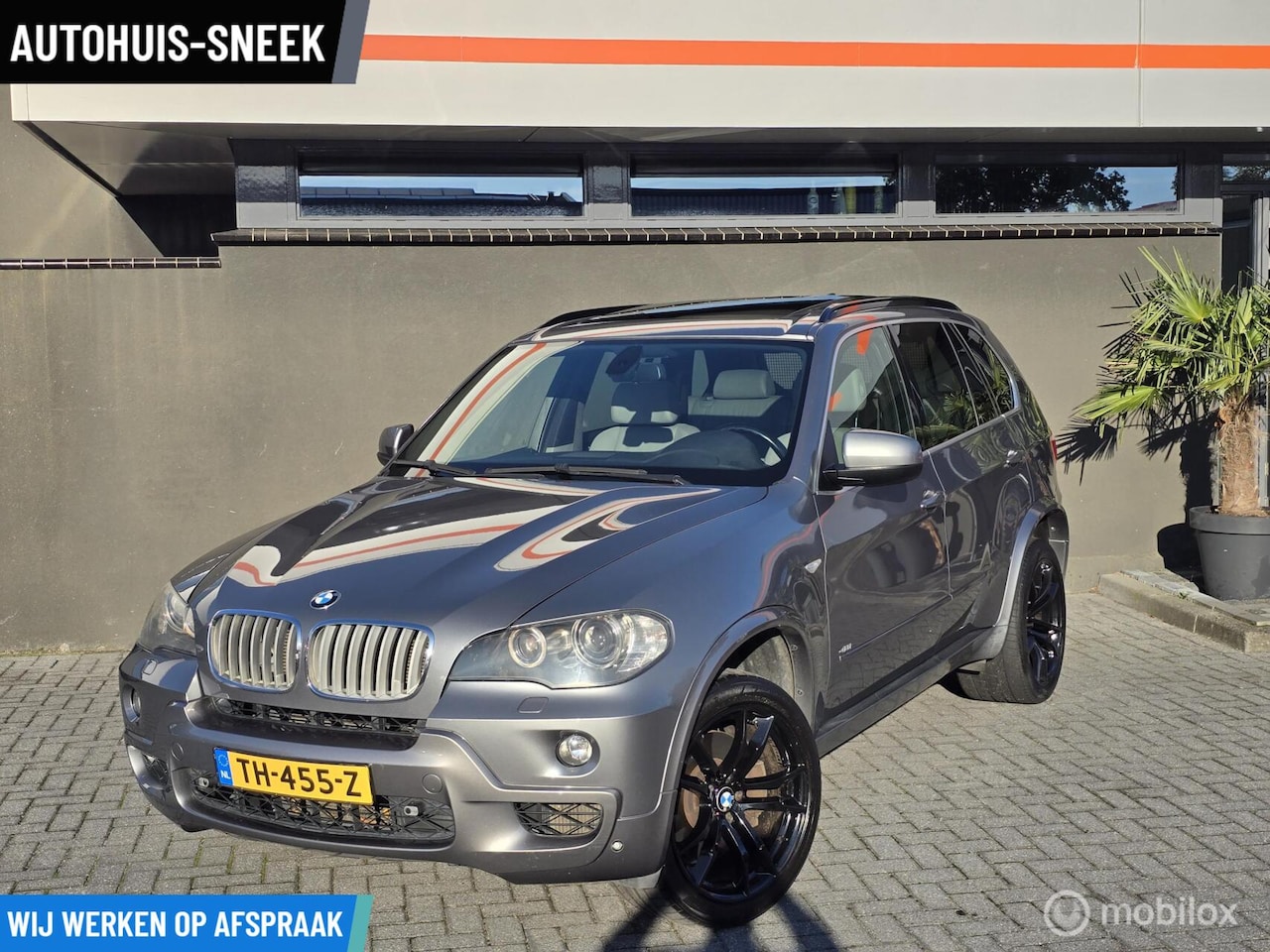BMW X5 - xDrive48i High Executive | M-Pakket |Pano |Youngtimer - AutoWereld.nl