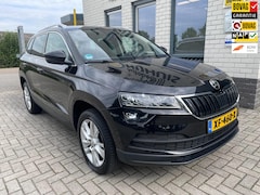 Skoda Karoq - 1.0 TSI Style / Keyless / Carplay / Climate controle / Cruise controle / PDC achter / Stoe