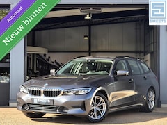 BMW 3-serie Touring - 318i High Executive Automaat 1e |Nav|Leer