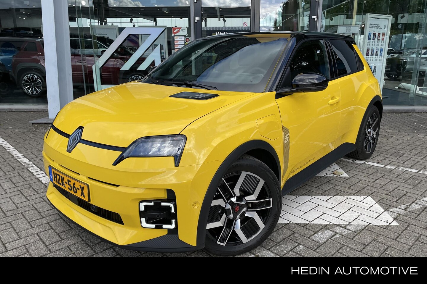 Renault 5 - Techno Comfort Range Techno 52kwh Harmon Kardon| Pack advanced Driving assist - AutoWereld.nl