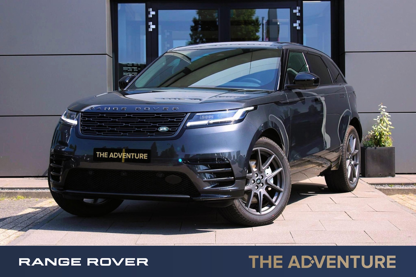 Land Rover Range Rover Velar - 2.0 P400e Dynamic SE | Pano | Suround Camera - AutoWereld.nl