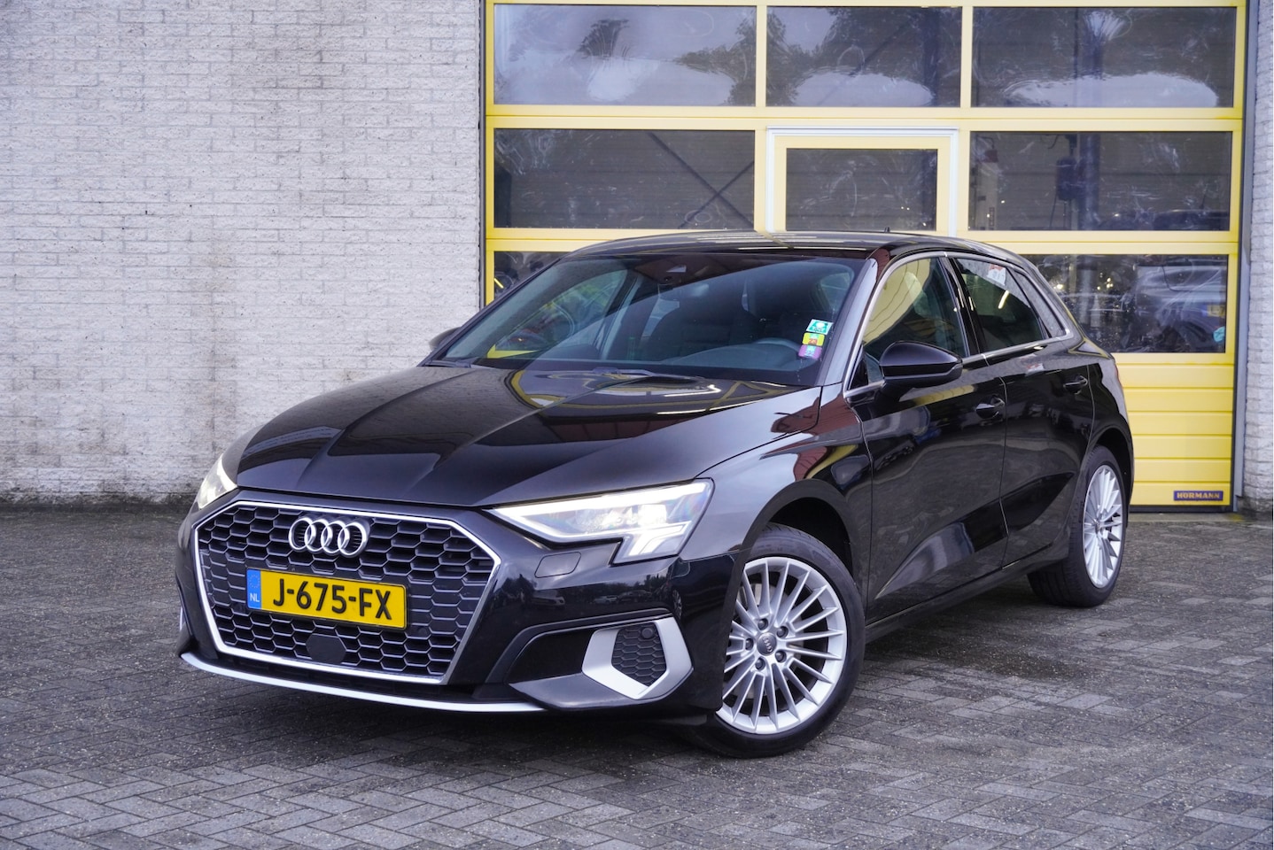 Audi A3 Sportback - 35 TFSI 150PK! Business Edition BJ2020 Lmv 17" | Led V+A | Pdc | Navi | Dynamische knipper - AutoWereld.nl