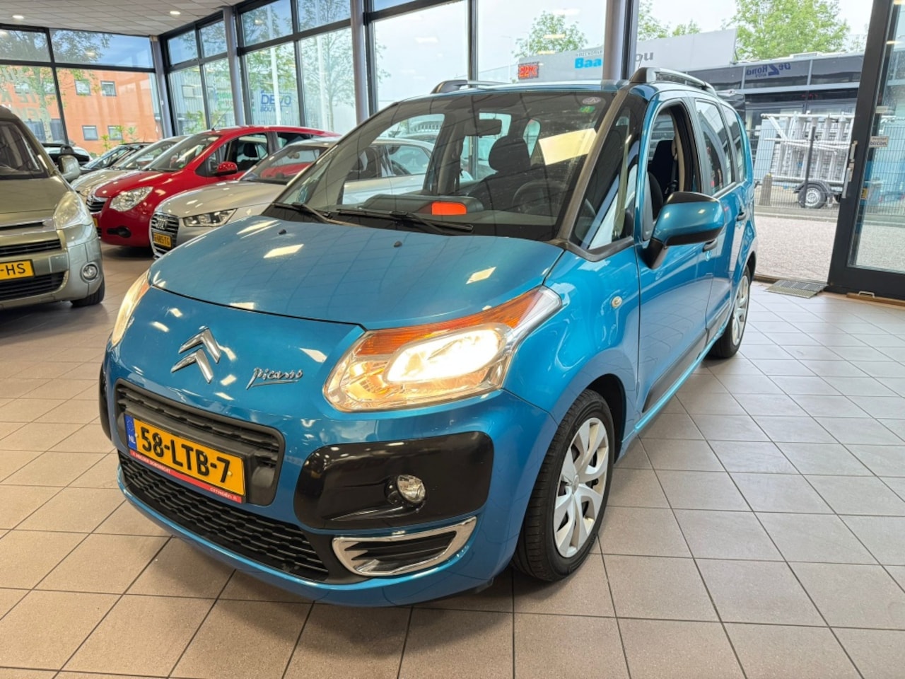 Citroën C3 Picasso - 1.6 VTi Aura NAP APK 7-26 AIRCO BJ 2010 !!! - AutoWereld.nl