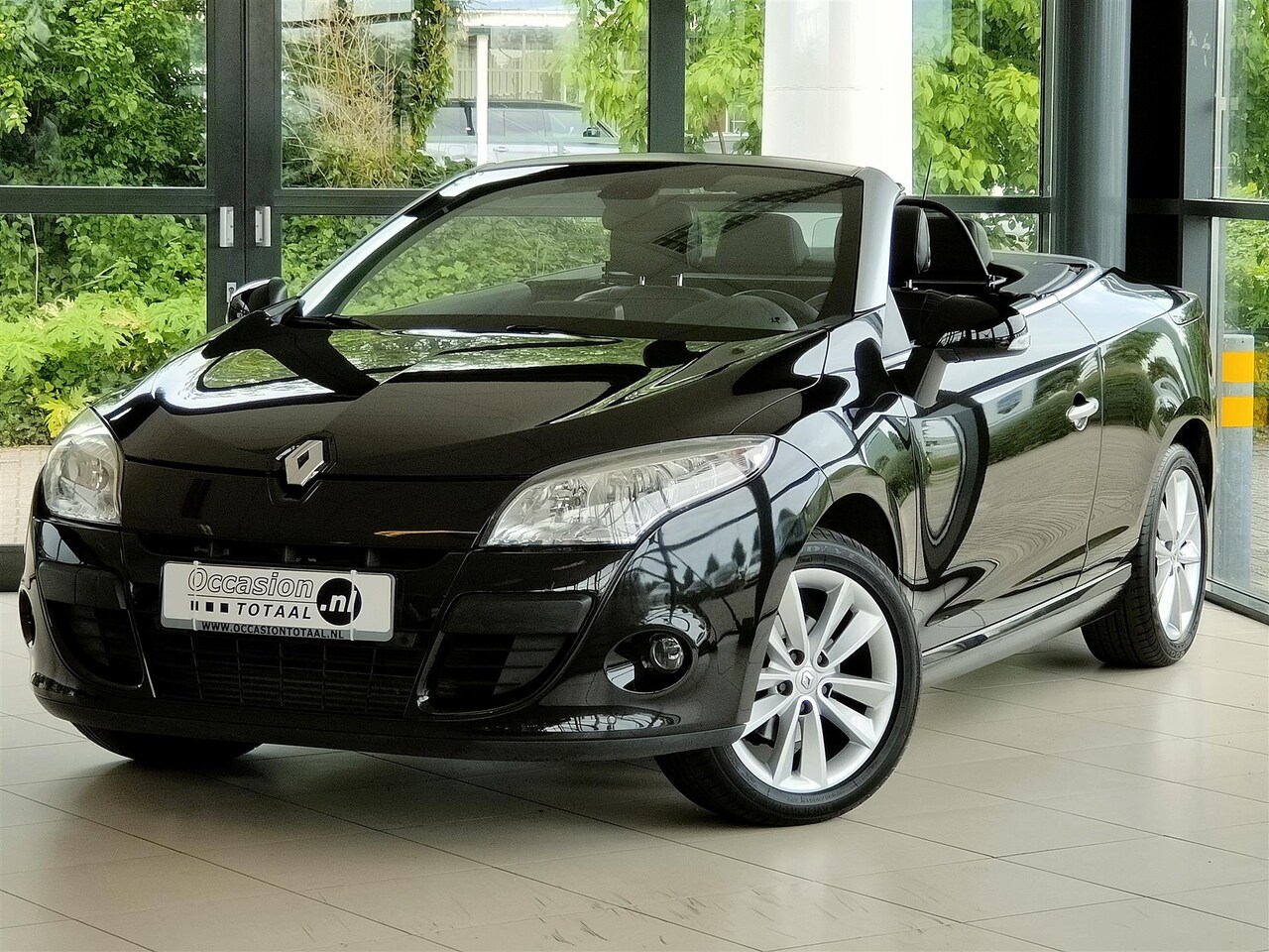 Renault Mégane Cabrio - 1.4 TCE Privilège | Leder | Navi | Keyless | Bluetooth - AutoWereld.nl
