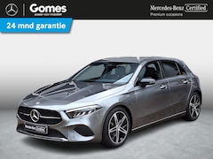 Mercedes-Benz A-klasse - 180 Star Edition Luxury | Night Pakket | Achteruitrijcamera | Sfeerverlichting | Dodehoeka