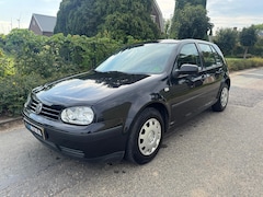Volkswagen Golf - 1.4-16V / NIEUWE APK / TREKHAAK / NAP