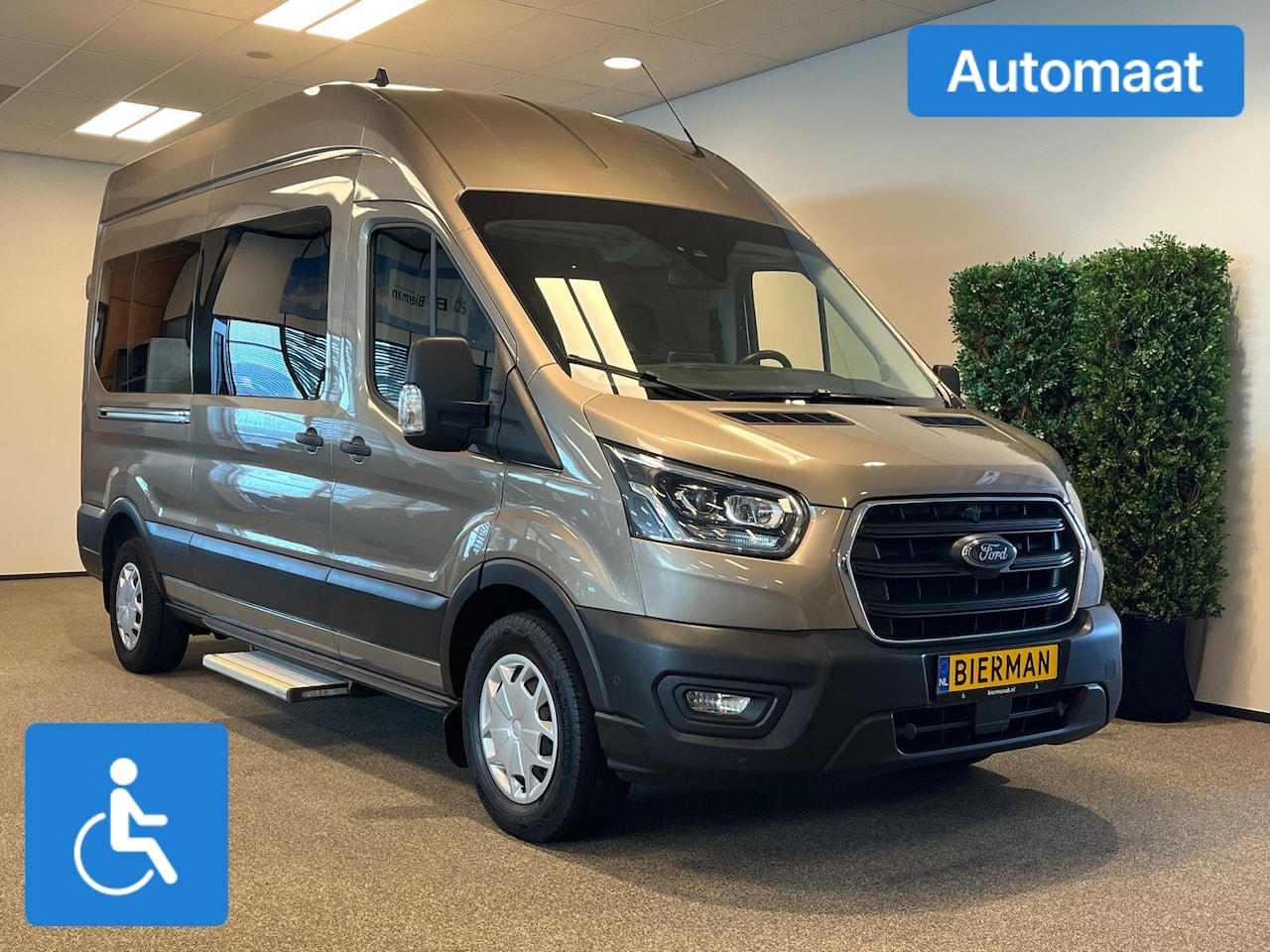 Ford Transit - L3H3 Rolstoelbus Tillift + Bed + Rolstoel - AutoWereld.nl
