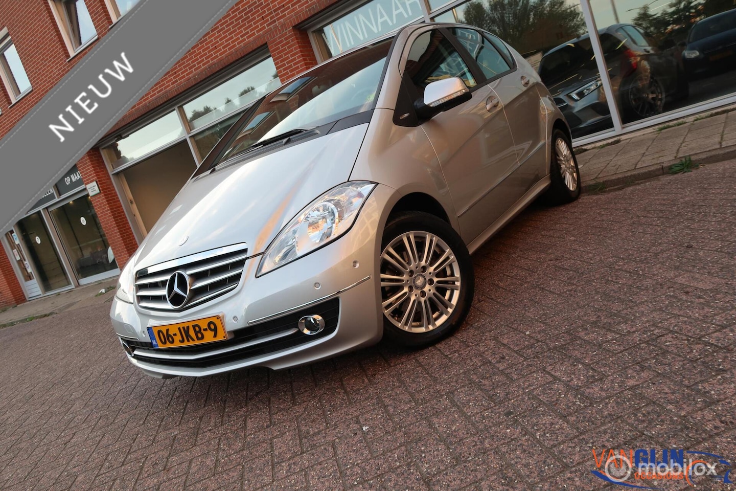 Mercedes-Benz A-klasse - 180 Business Class Avantgarde Automaat Navi Carplay - AutoWereld.nl